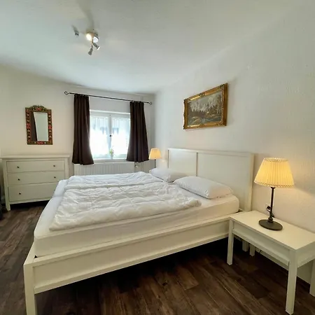 Forsthaus Apartment *