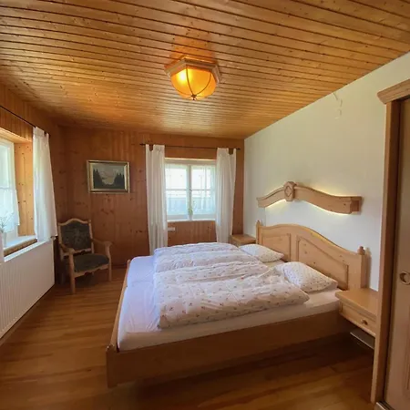 Forsthaus Apartment *
