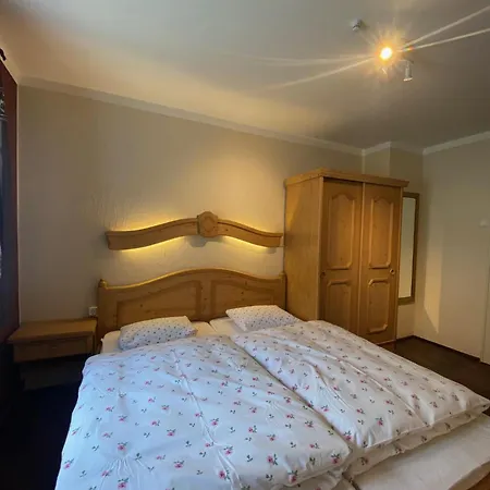 Forsthaus Apartment *