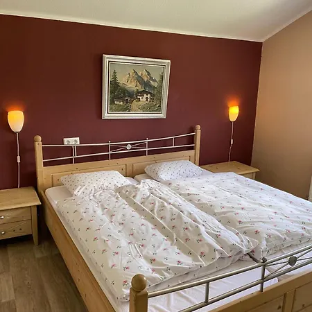 Forsthaus Apartment *